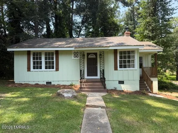 2402 36th St, Meridian, MS 39305