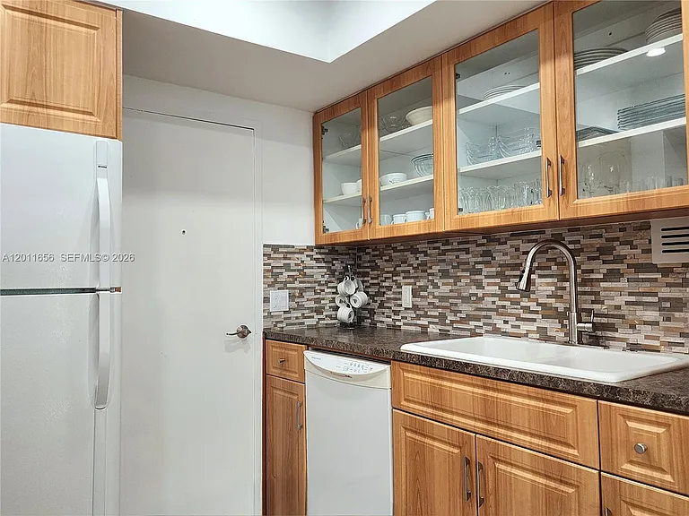 3505 S Ocean Dr #1217 — Photo 11
