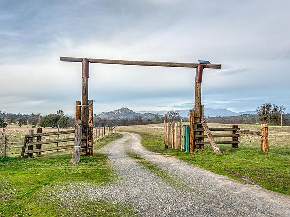 2nd image of 34447 Squaw Leap Ln
