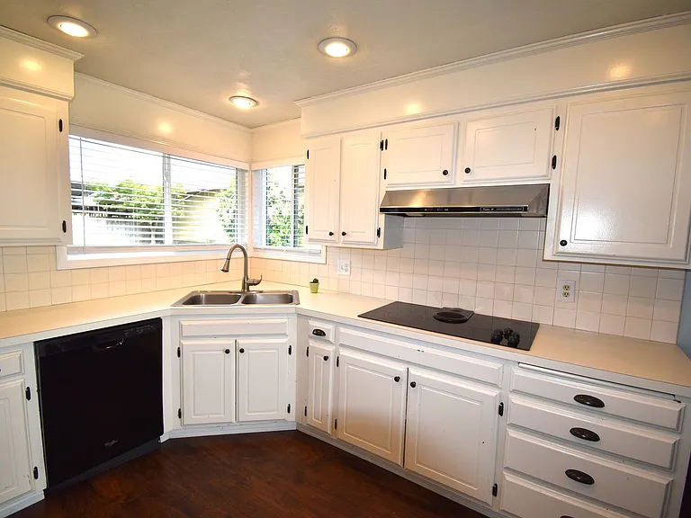 35725 Engle Rd SE — Photo 16