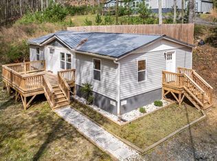 295 Rose Wood Ln, Ellijay, GA
