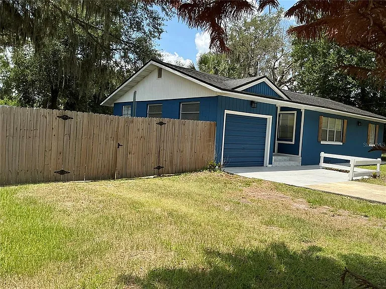 13 Volusia Dr — Photo 16