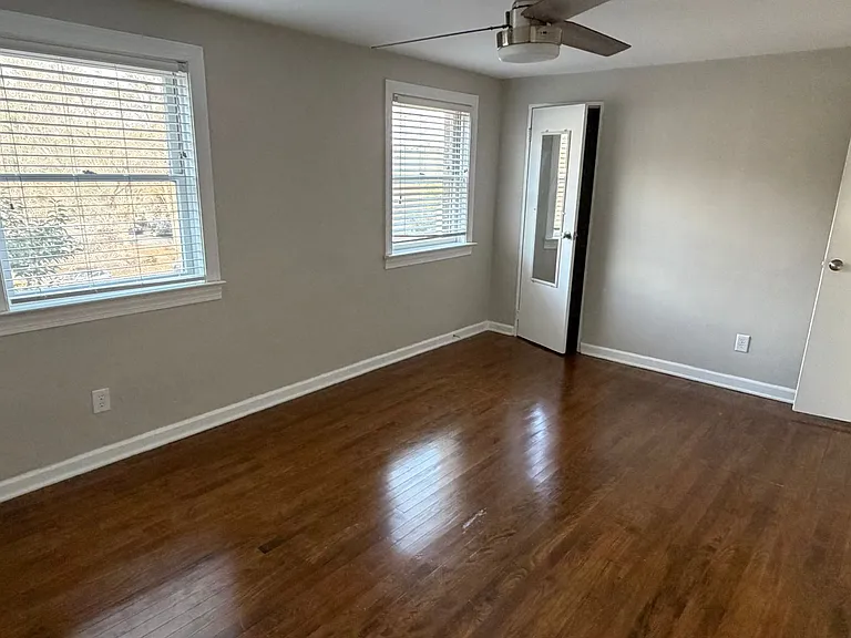 1076 Nichols Dr — Photo 11