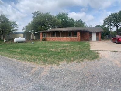 406 N Pioneer St, Fort Cobb, OK, 73038