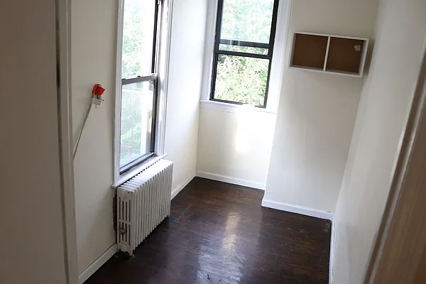 Rented by Leiter Realty Group LLC | media 22