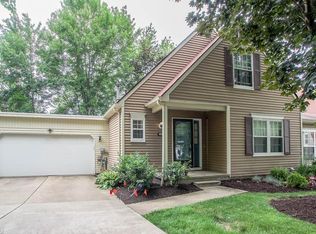9553 Olde Pond Ln, Twinsburg, OH 44087