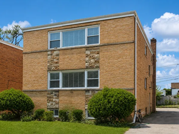 9120 Lawler Ave APT 2, Skokie, IL 60077
