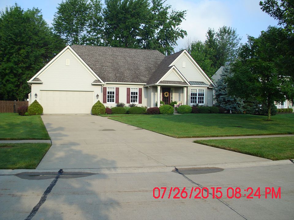 1st image of 750 Sawmill Dr