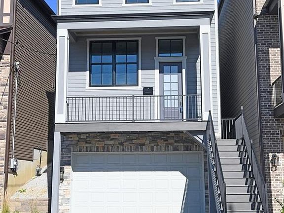 2nd image of 421 Stanley Ave
