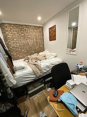 5th image of 79 Clinton St Unit 3A