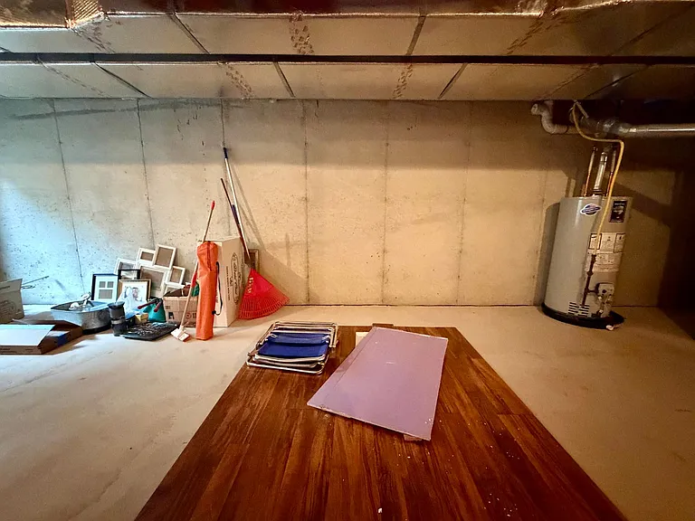 173 Providence Ln — Photo 36