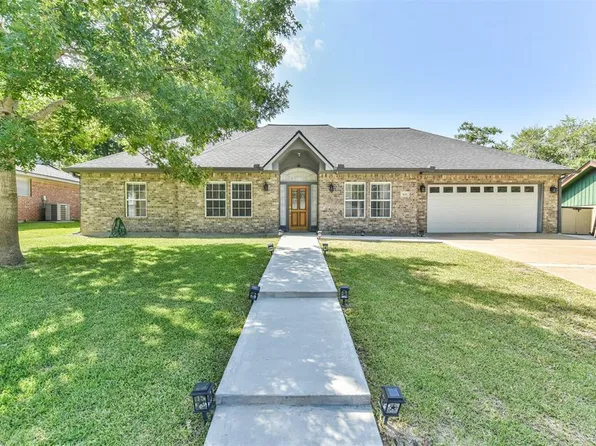 509 Evergreen Drive, Huntsville, TX 77340