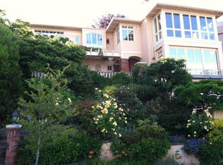 4533 W Laurel Dr NE, Seattle, WA 98105