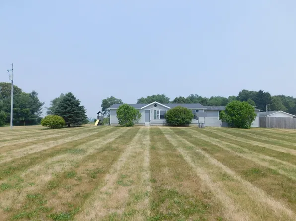 14245 Verona Rd, Marshall, MI 49068