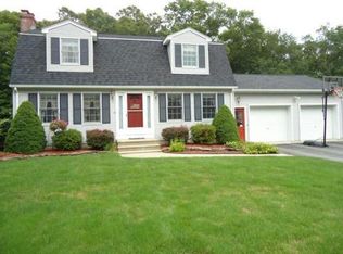 114 Leawood Ln, Attleboro, MA 02703
