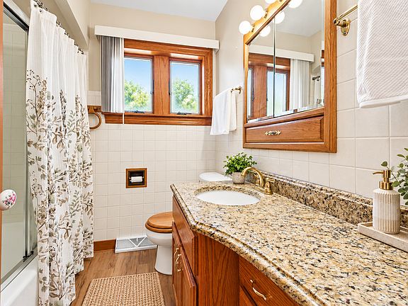 4th image of 4311 W 108th Pl