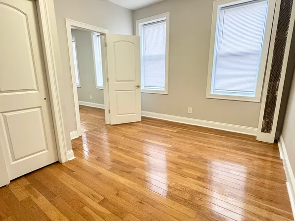 6119 Park Avenue image 6 of 10