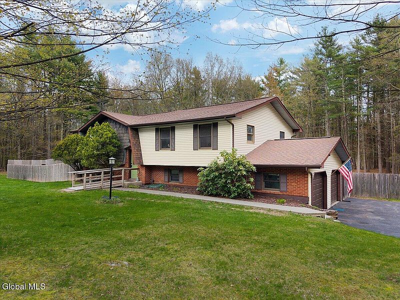 3rd image of 478 Joel M Austin Road