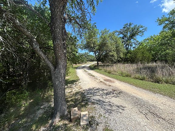 4th image of 206 Wind Ridge Cv