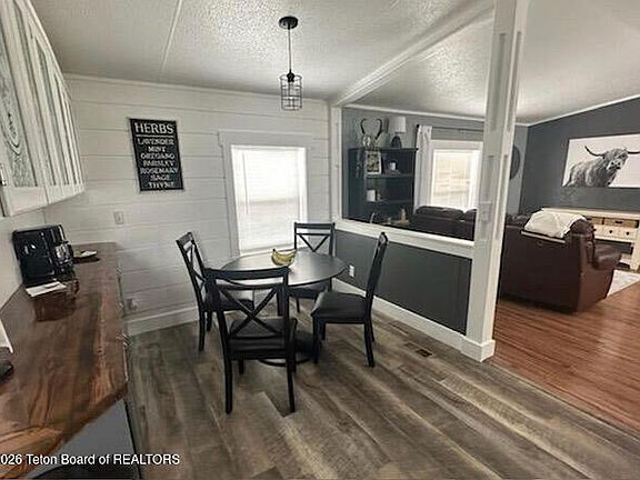 3rd image of 41 12th St #47