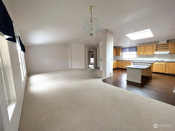 4th image of 16500 SE 1st Street #168