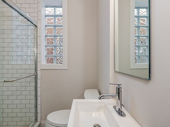 5th image of 6316 Oakland Ave #2AF