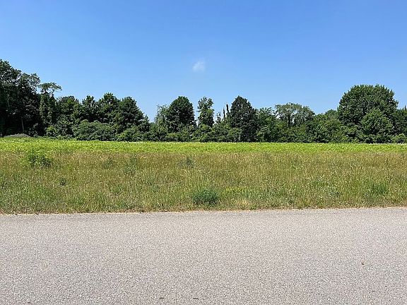 2nd image of 3803 Costen Ct