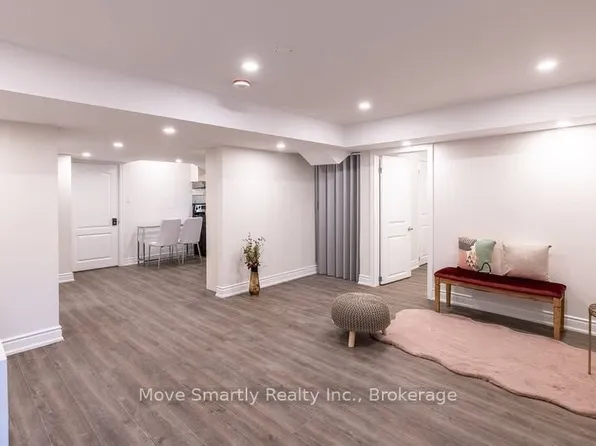 131 Bentwood Cres, Vaughan, ON L4J 8R5