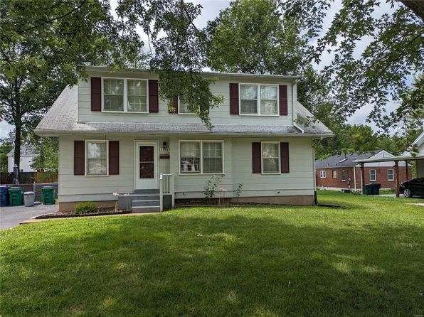 1333 Warson Pl, Saint Louis, MO 63119