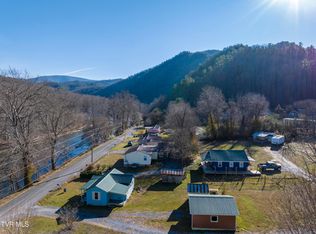 129 River Rd, Erwin, TN 37650