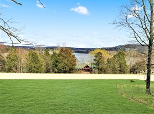 231 7th Ave, Ridgedale, MO 65739