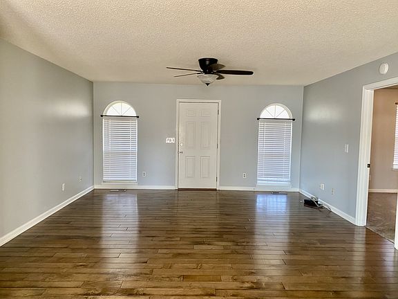 5th image of 49 Thunder Ridge Ct