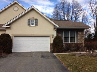 14 Brown Ct #75, Chester, NJ 07930