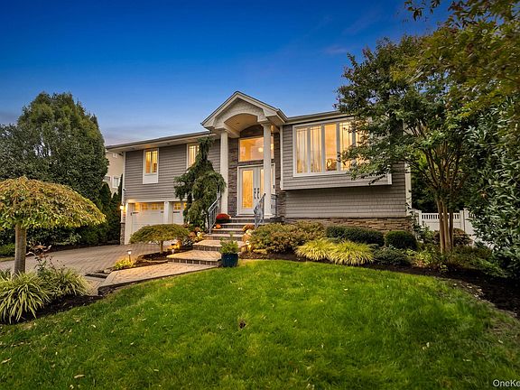 3rd image of 2817 Riverside Drive