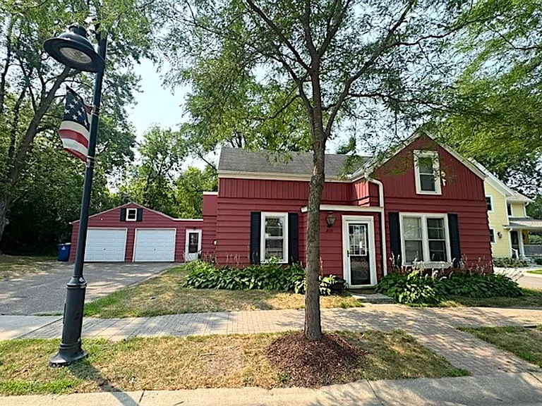 205 Hamel Rd — Photo 1