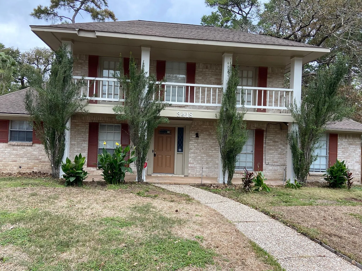 4 bed, 2.5 bath, 2374 sqft, $2,100 — Photo 4
