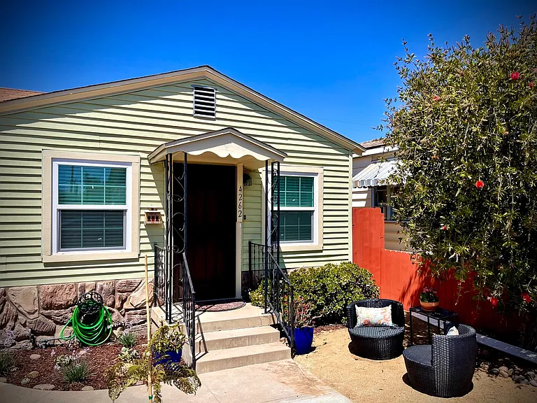 4262 Pepper Dr — Photo 6