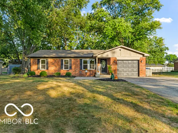 11417 N Washington Blvd, Carmel, IN 46032