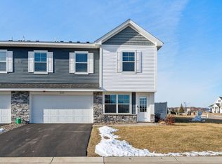 6110 Idler Cir S, Cottage Grove, MN 55016