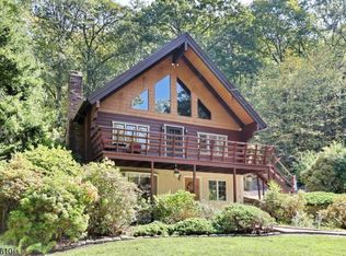 315 Kinnelon Rd, Kinnelon, NJ 07405