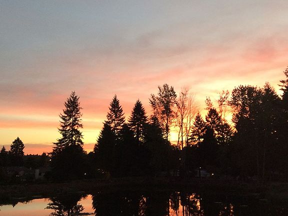 Sunrise over Cinnamon Lake