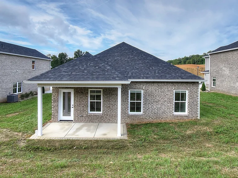 209 University Pkwy #41 — Photo 19