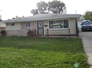 1374 Stanley Blvd, Calumet City, IL