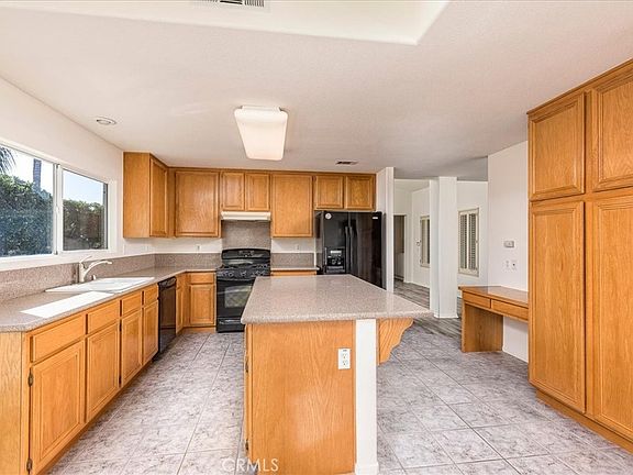 4th image of 36350 Breitner Way