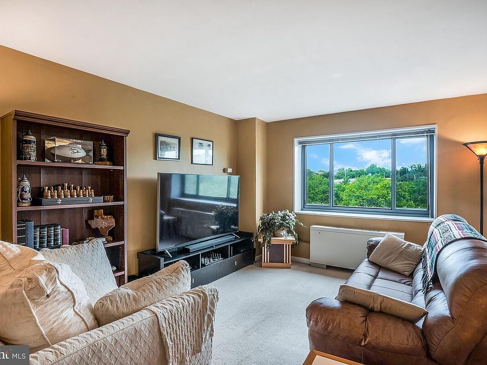 1300 S Arlington Ridge Rd APT 303, Arlington, VA 22202 | Zillow