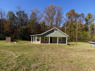 146 Fairway Ave, Hudson, NC 28638