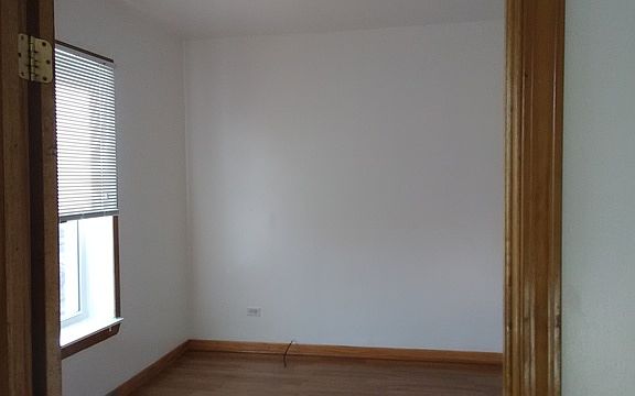 4th image of 3412 W Congress Pkwy #2