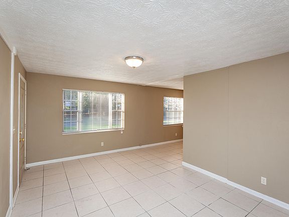 4th image of 8077 Wilson Blvd