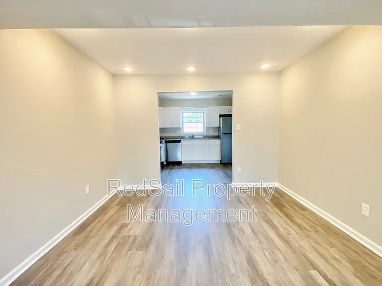 398 Circuit Ln #E — Photo 6