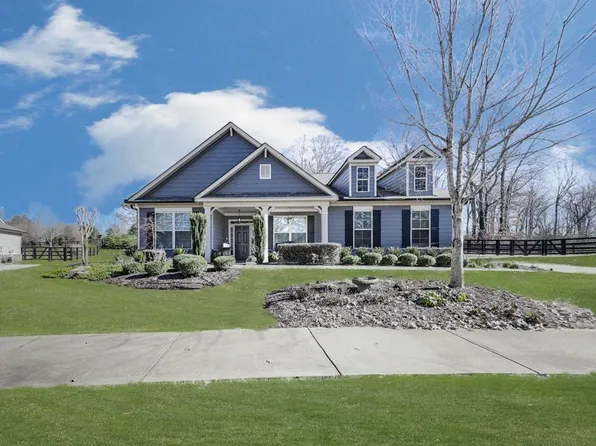 105 Carmichael Dr, Canton, GA 30115